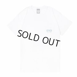 画像1: BETWEEN MUSIC STORE LOGO POCKET T-SHIRT (WHITE)