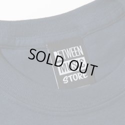 画像3: BETWEEN FRIENDS T-SHIRT (NAVY)