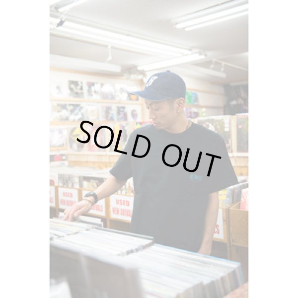 画像6: BETWEEN MUSIC STORE LOGO POCKET T-SHIRT (BLACK) (6)