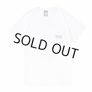 画像: BETWEEN MUSIC STORE LOGO POCKET T-SHIRT (WHITE)