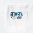 画像2: BETWEEN MUSIC STORE LOGO POCKET T-SHIRT (WHITE) (2)