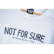 画像3: NOT FOR SURE T-SHIRT (WHITE/NAVY) (3)