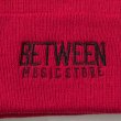 画像2: BETWEEN MUSIC STORE LOGO BEANIE (RED) (2)