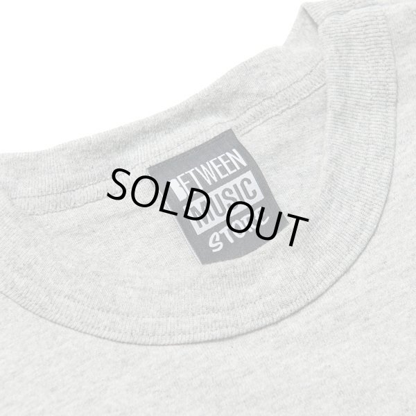 画像4: BETWEEN MUSIC 2018 LOGO T-SHIRT (GRAY) (4)